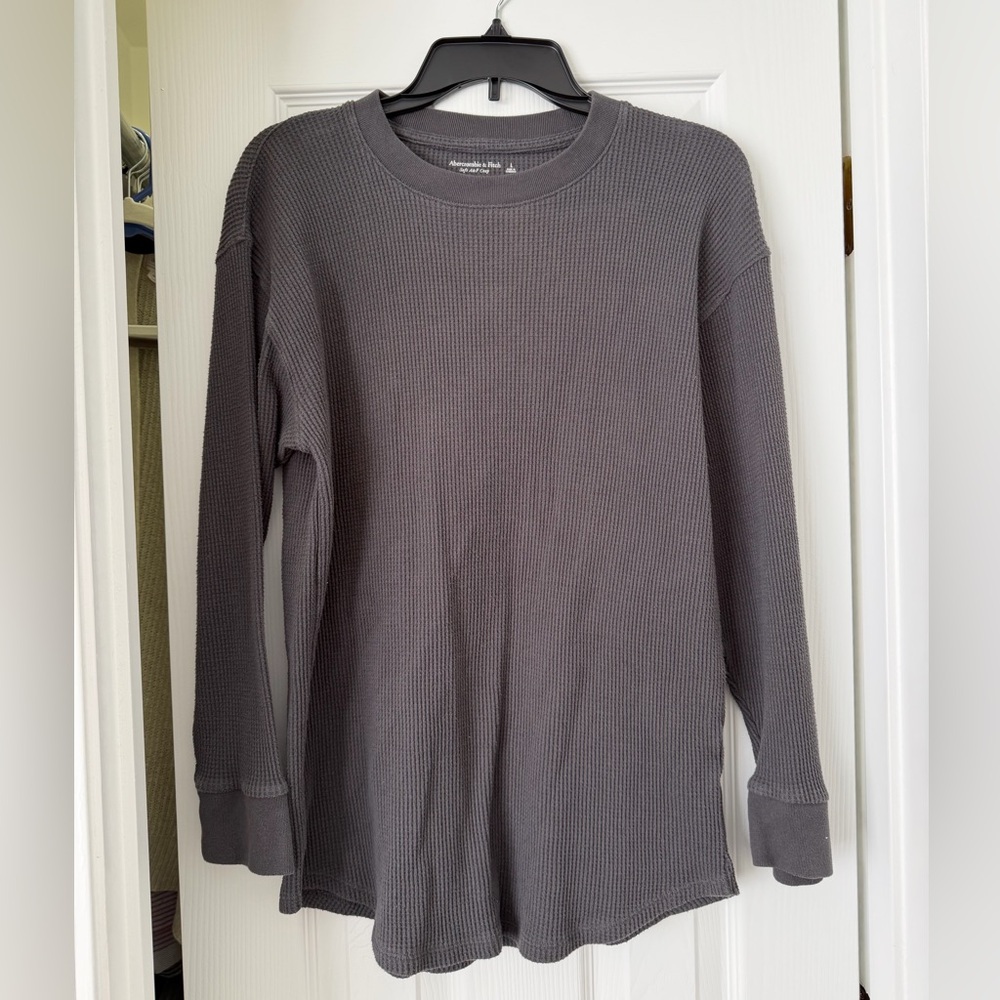 Abercrombie Women’s Long Sleeve Thermal - Size Large